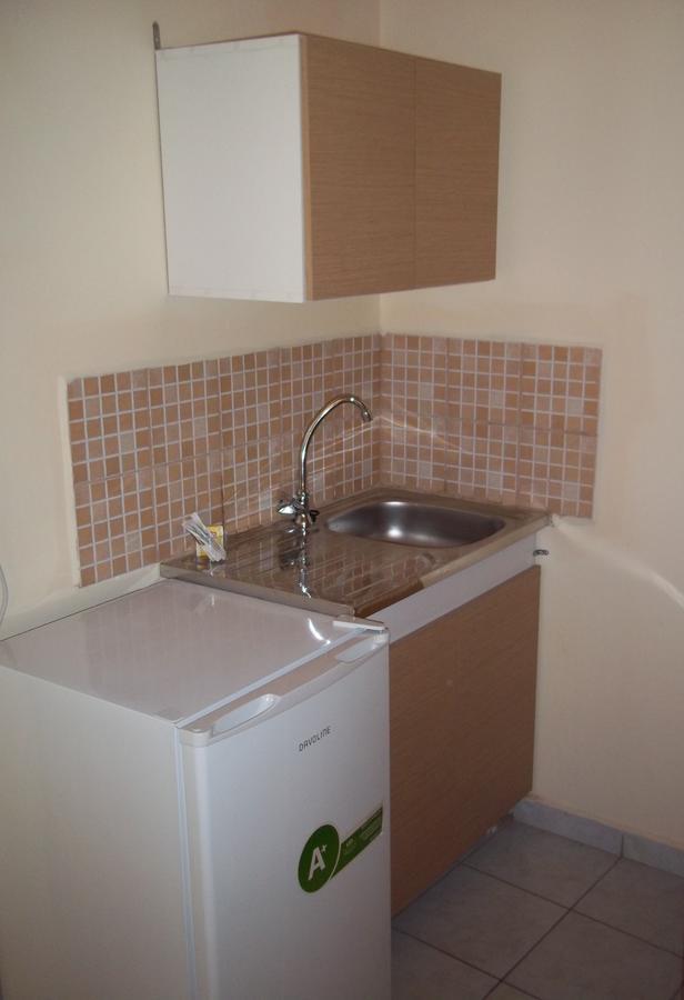 Apartment En Leuko Tsoukaladhes